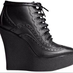 burberry prorsum brogue wedge boots